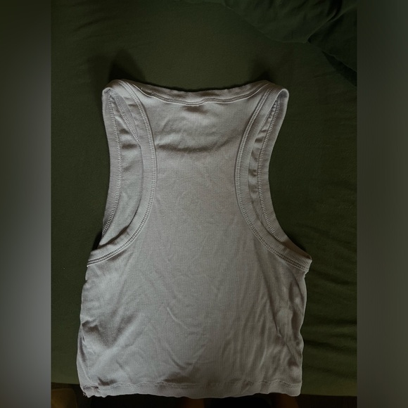 Aritizia Sunday Best pink top - Picture 2 of 2